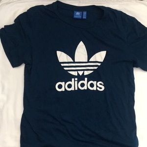 Adidas T-shirt